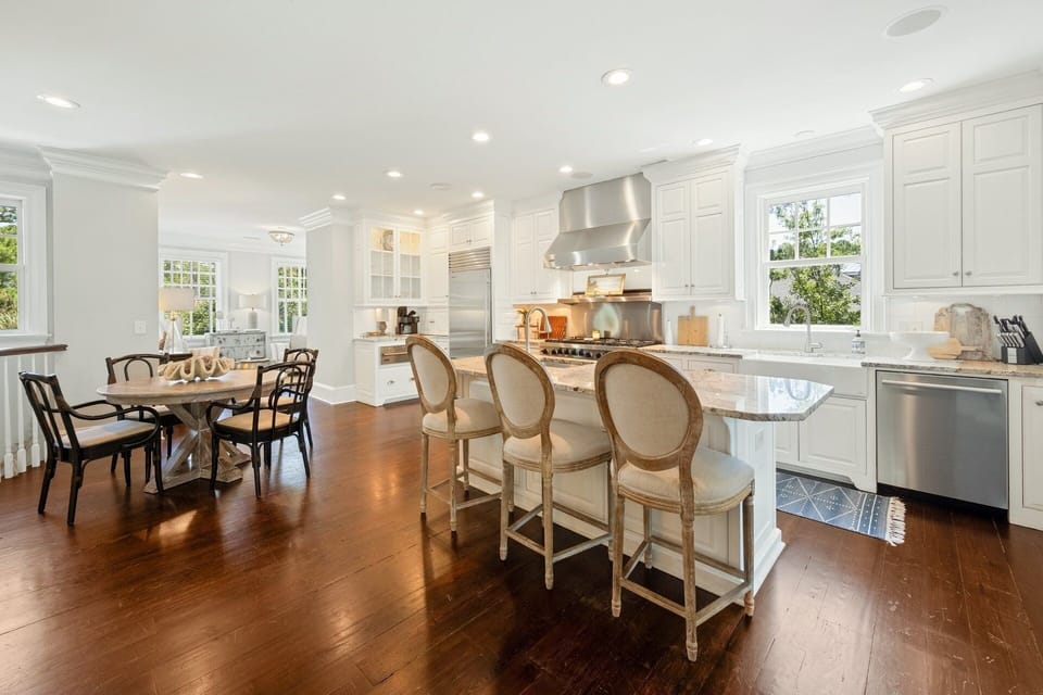 House, 6 Bedrooms | Private kitchen | Coffee/tea maker, fridge, oven, toaster