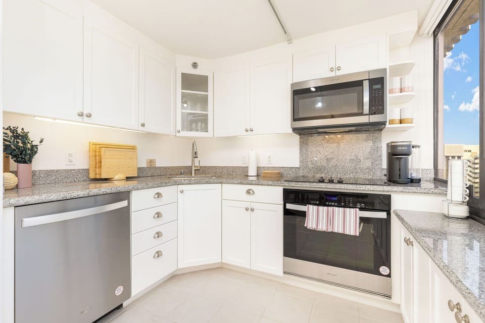 Enjoy a fully equipped kitchen during your stay