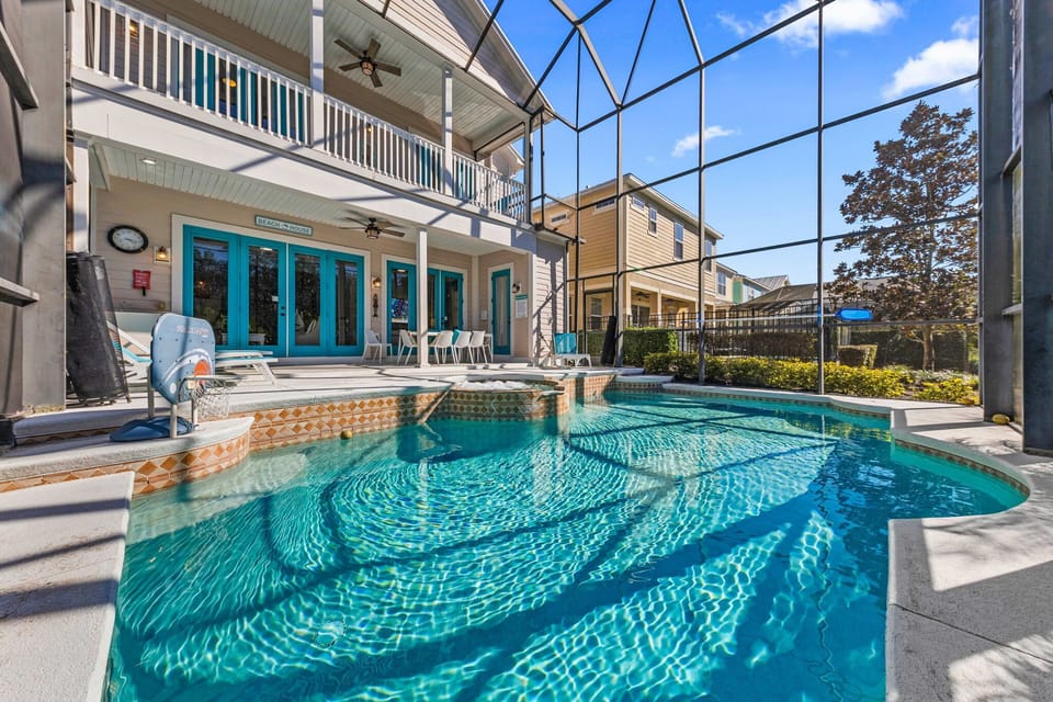 “Relaxing evenings by the pool under the Florida sky.”