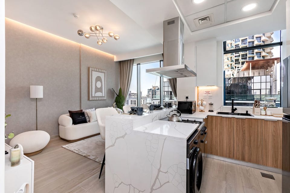 Premium Apartment, 1 Bedroom, Balcony, City View | Private kitchen | Full-size fridge, microwave, oven, electric kettle