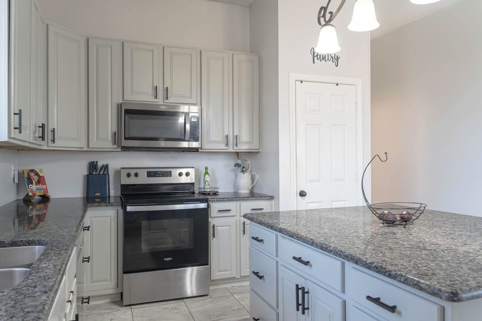 Fully equipped kitchen for all your cooking needs