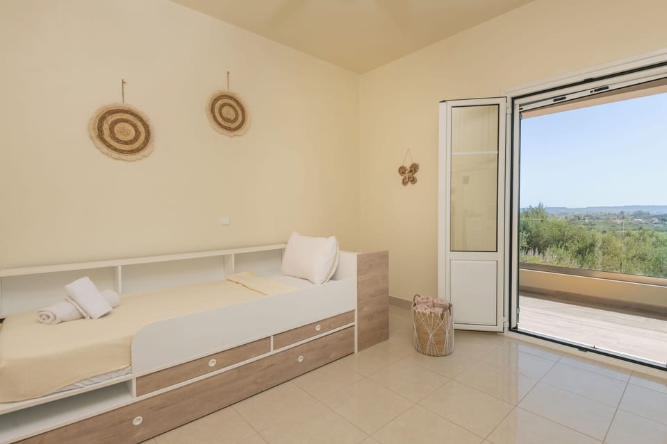 Astarte Villas - Alaya Bleu Private Villa with Pool