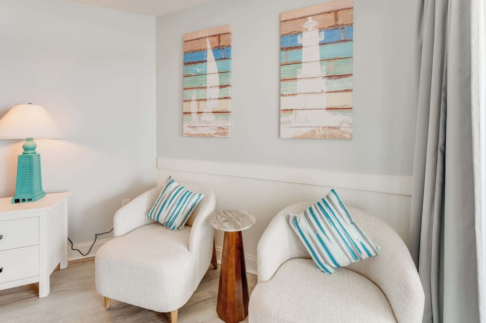Stylish Living Room w/ Amazing Views 🌊✨
