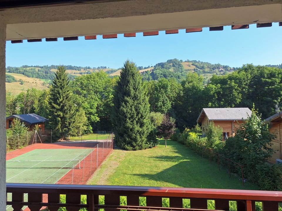 Sport court