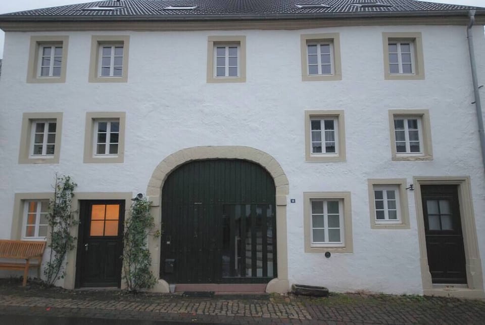"Das Studio ist wunderbar gelegen, direkt in der kleinen historischen Altstadt, dennoch sehr ruhig." (Daniel, Deutschland, September 2017)