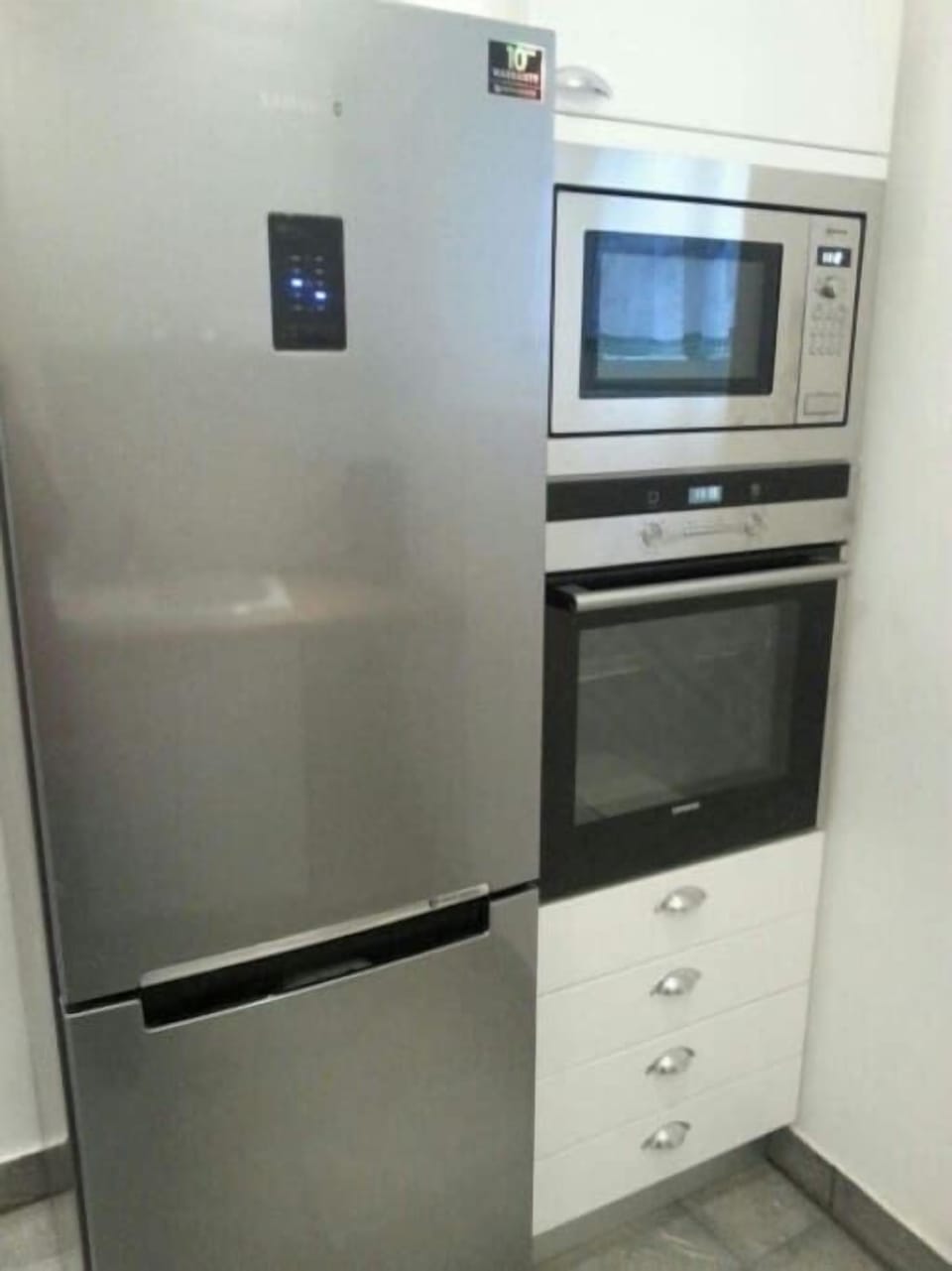 voll eingerichtete Küche - fully equipped kitchen
