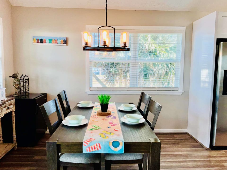 Dining table with seating for 4 