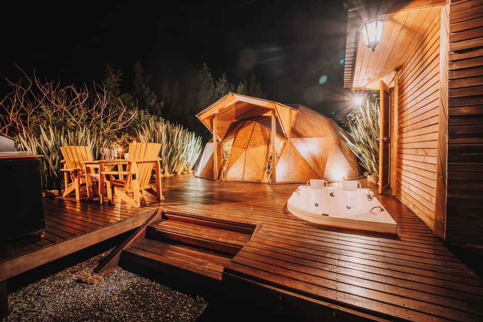 Deluxe Room, Hill View | Outdoor dining