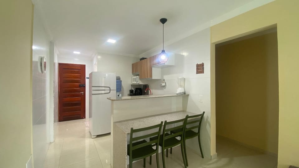 Classic Apartment, Lanai | Private kitchen | Fridge, microwave, stovetop, cookware/dishes/utensils