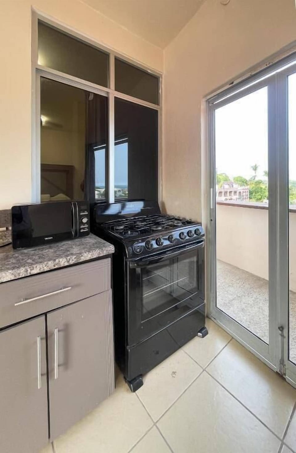 Superior Double Room, Balcony, Sea View | Private kitchen