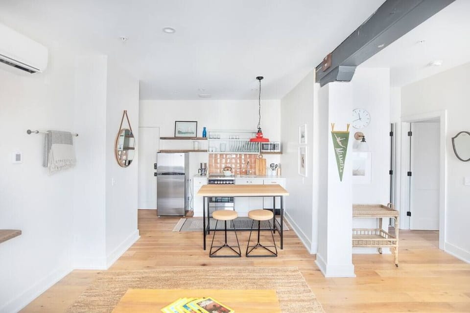 Apartment, Multiple Beds | Dining