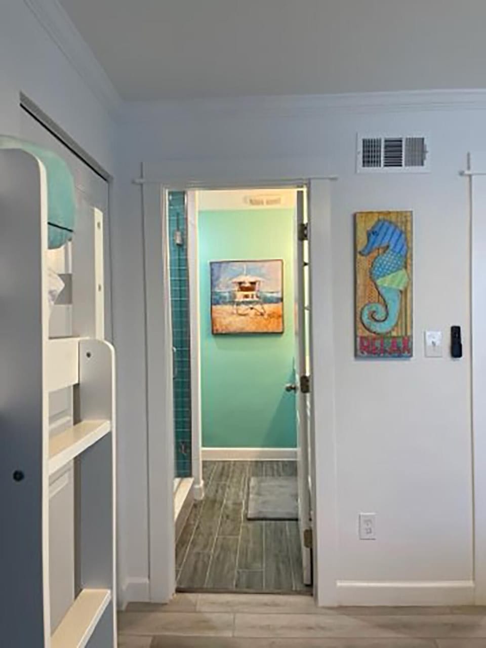 House, Multiple Beds (Seagull Villas #3) | Interior