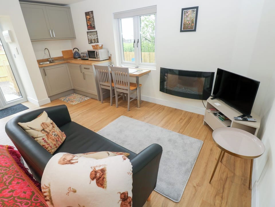Cottage | Living area