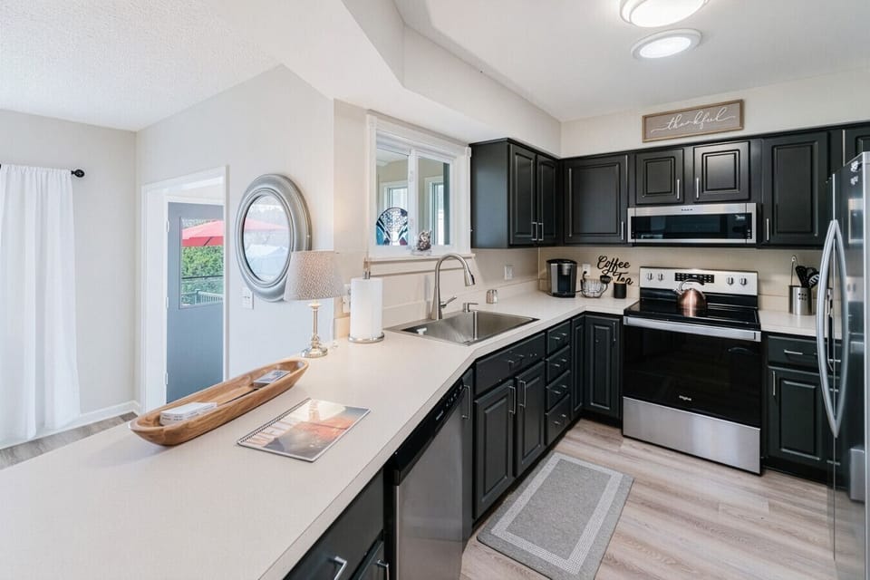 Kitchen | Stainless Appliances & Modern Cabinetry