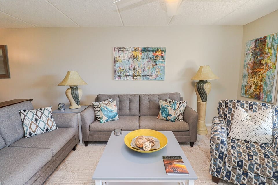 St. Augustine Beach Rentals Living Room