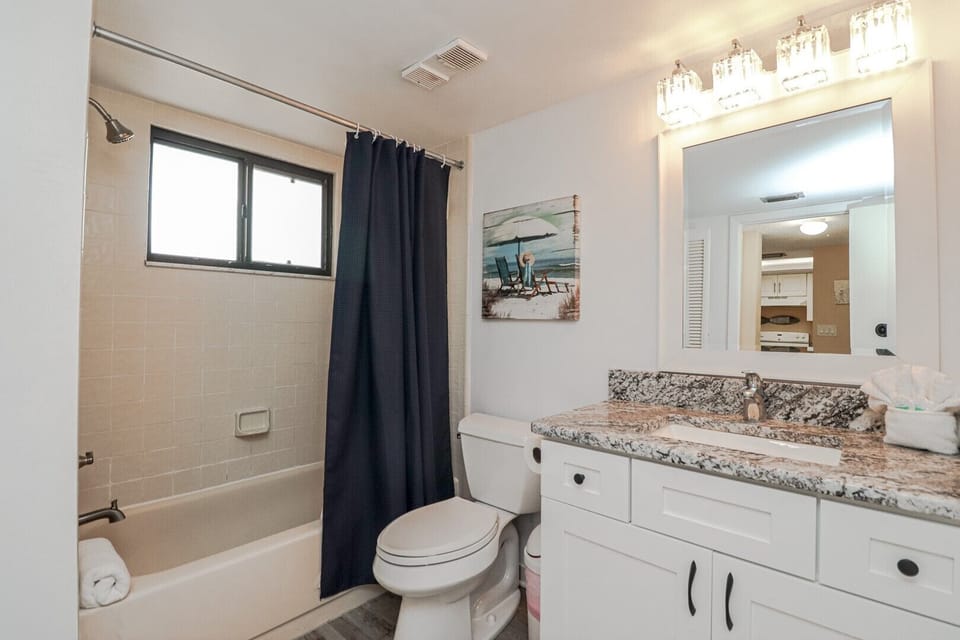 St. Augustine Beach Rentals Bathroom
