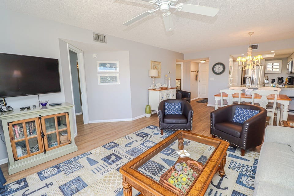 St. Augustine Beach Rentals Living Room