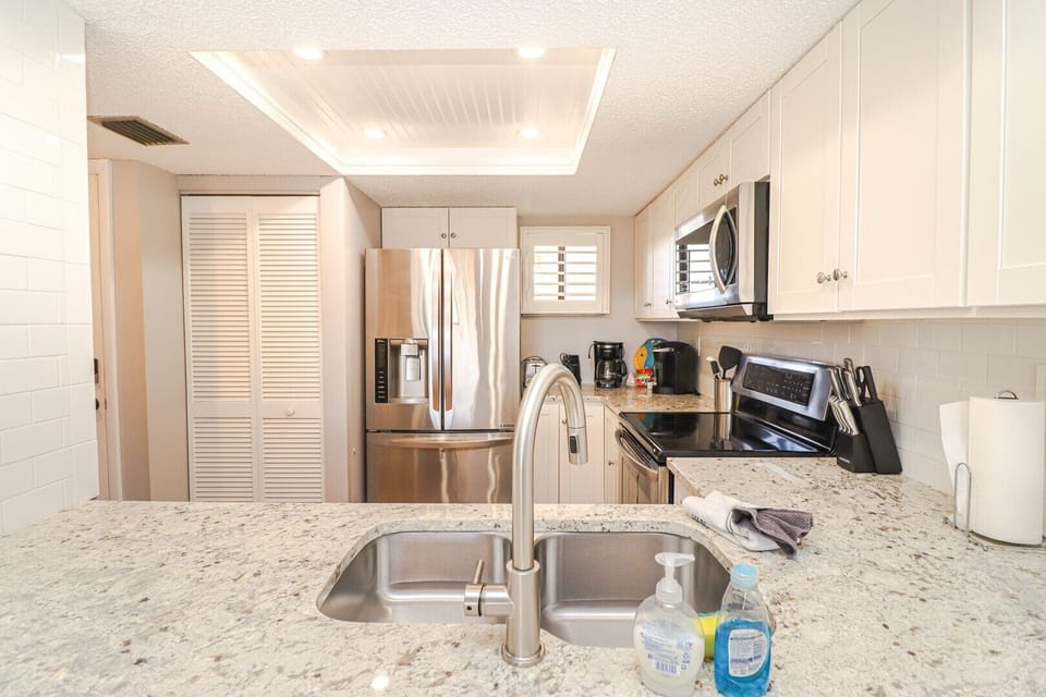 St. Augustine Beach Rentals Kitchen