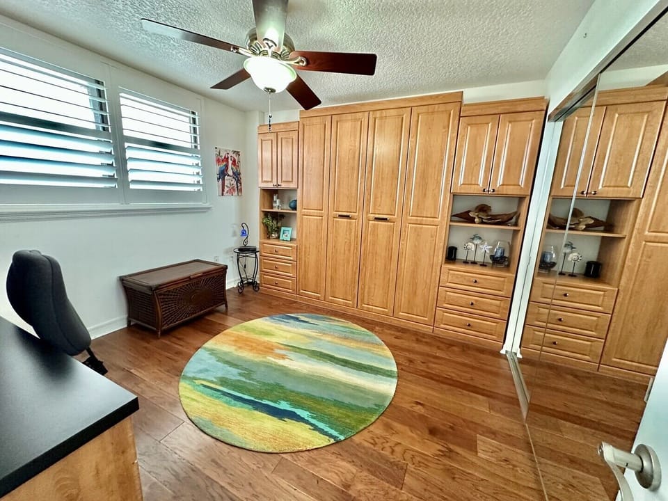 St. Augustine Beach Rentals Murphy Bed