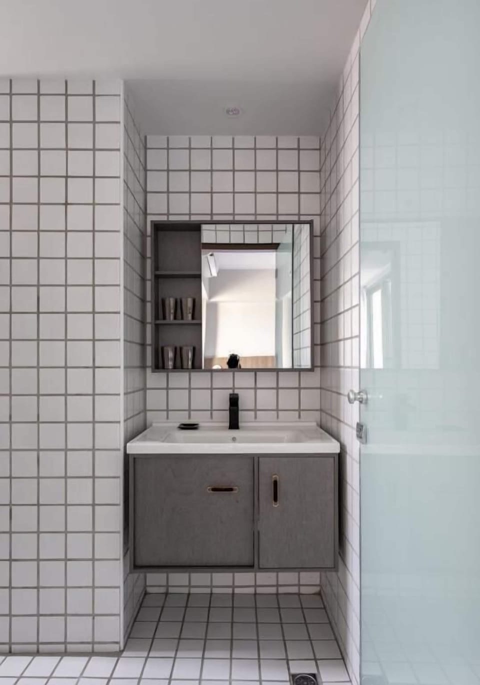 Classic Double Room, Balcony | Bathroom | Hair dryer, slippers, towels, soap
