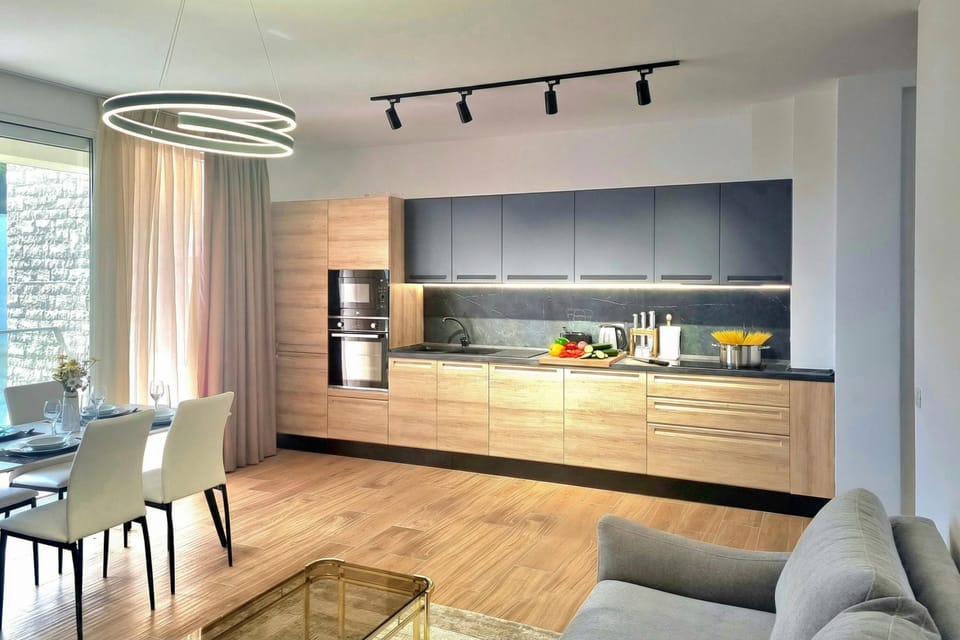 Kitchen and dining area