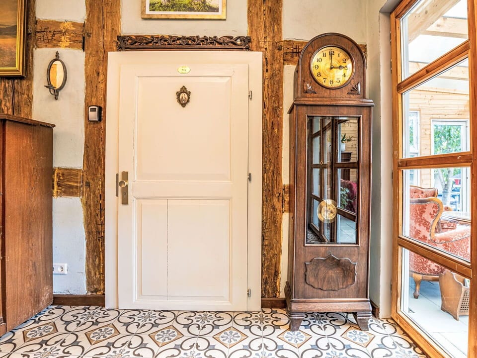 Wall, Wood, Flooring, Interior Design, Door, Floor, Wood Stain, Hardwood, Home Door, Wood Flooring