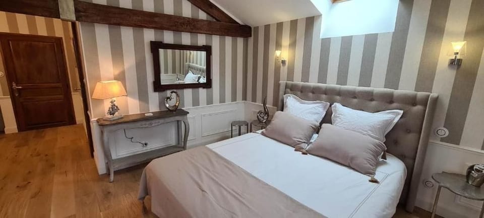 Luxury Suite, Private Bathroom | Individually decorated, individually furnished, blackout drapes