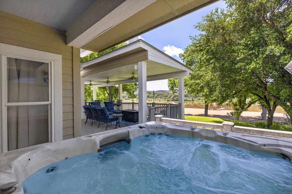 Hot Tub