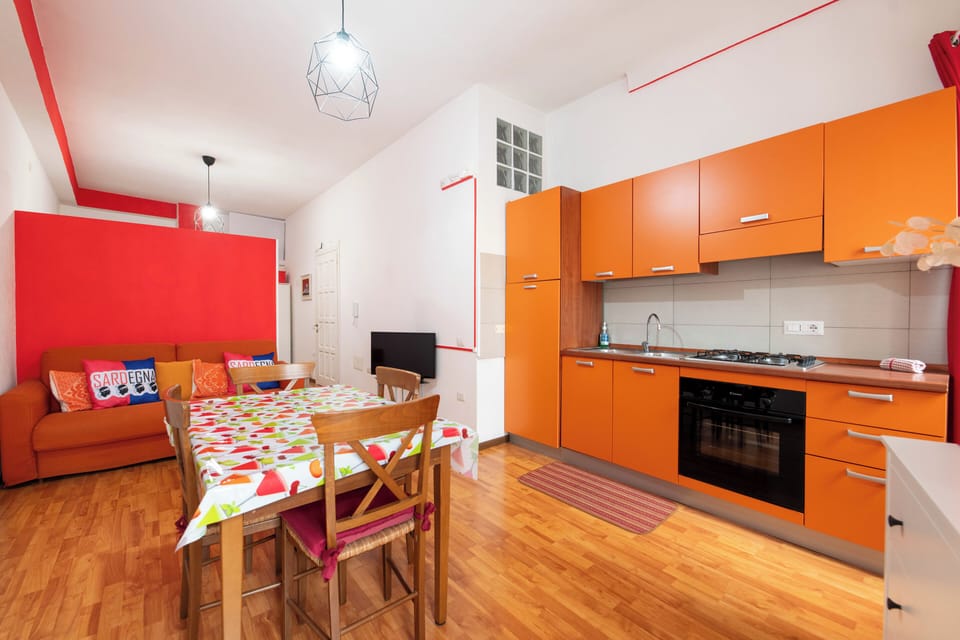Studio, City View | Interior