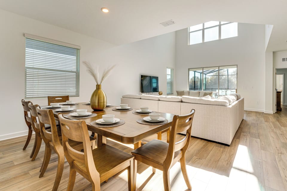 House (5 Bedrooms) | Interior