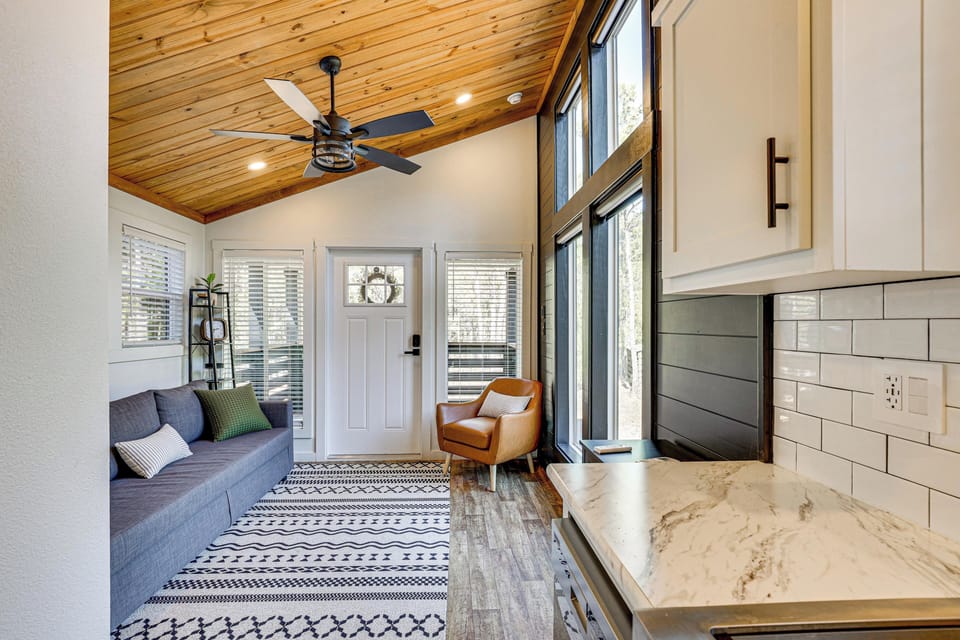 House (1 Bedroom) | Interior