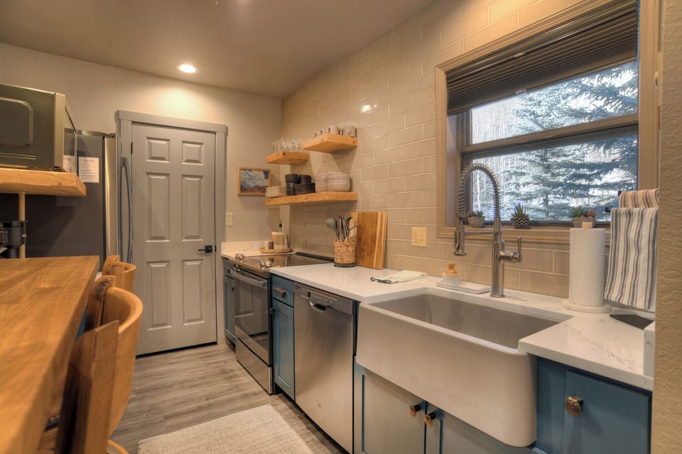 Designed for both function and flair—this kitchen is made to be enjoyed.