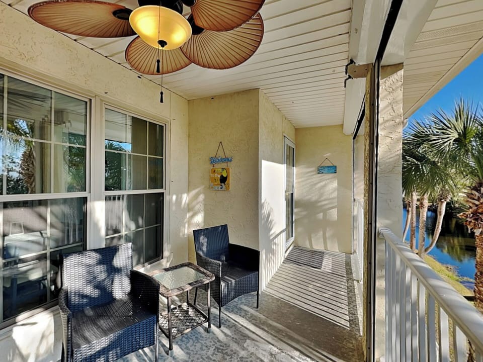 Furnished Balcony - Beautiful Lake View
