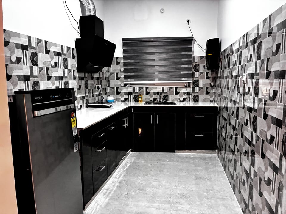Fully Furnished Kitchen