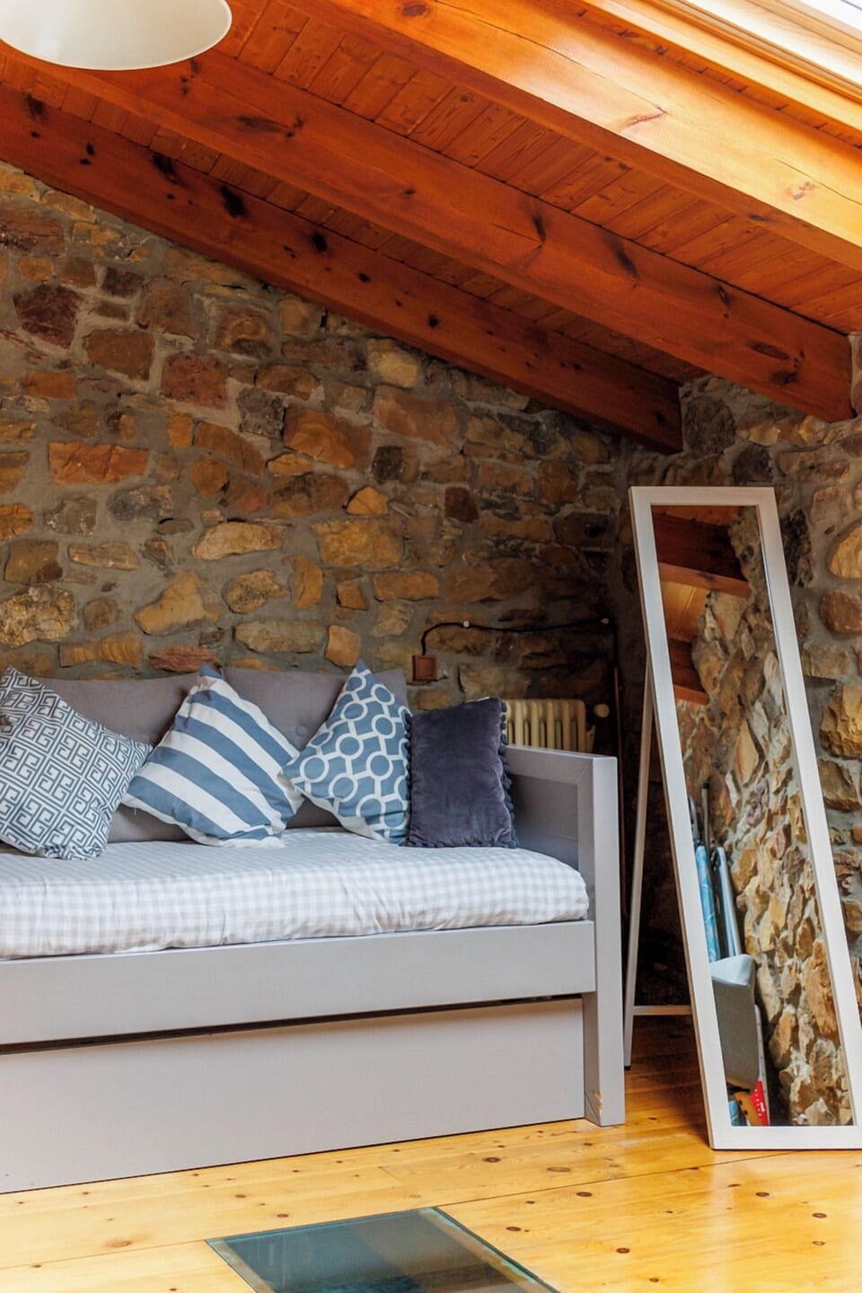 House, Balcony, Mountain View | Children's theme room