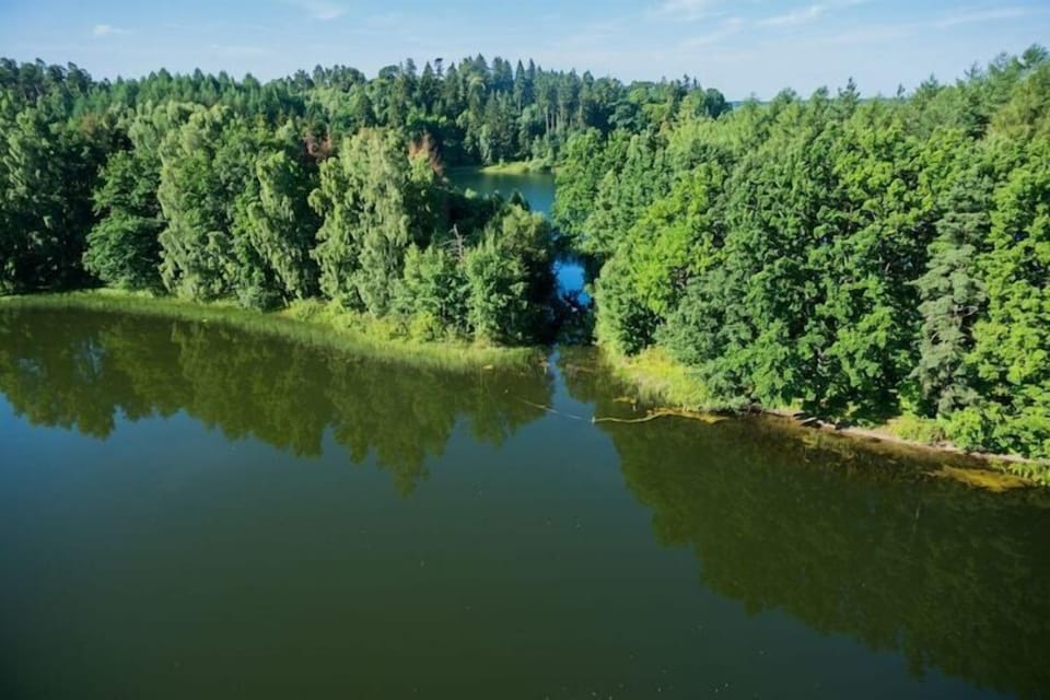 Immediate Surroundings [summer] (<1 km)