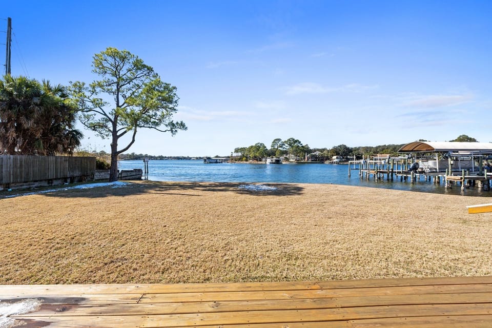 Deck Area - Water Views - Gas Grill - Fishing