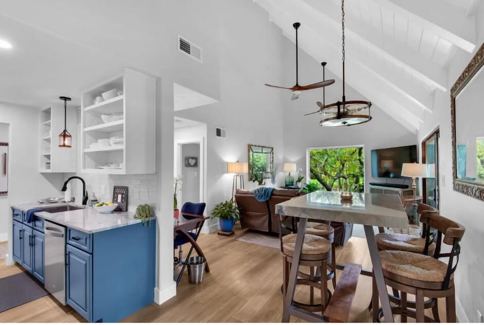 Living and dining area