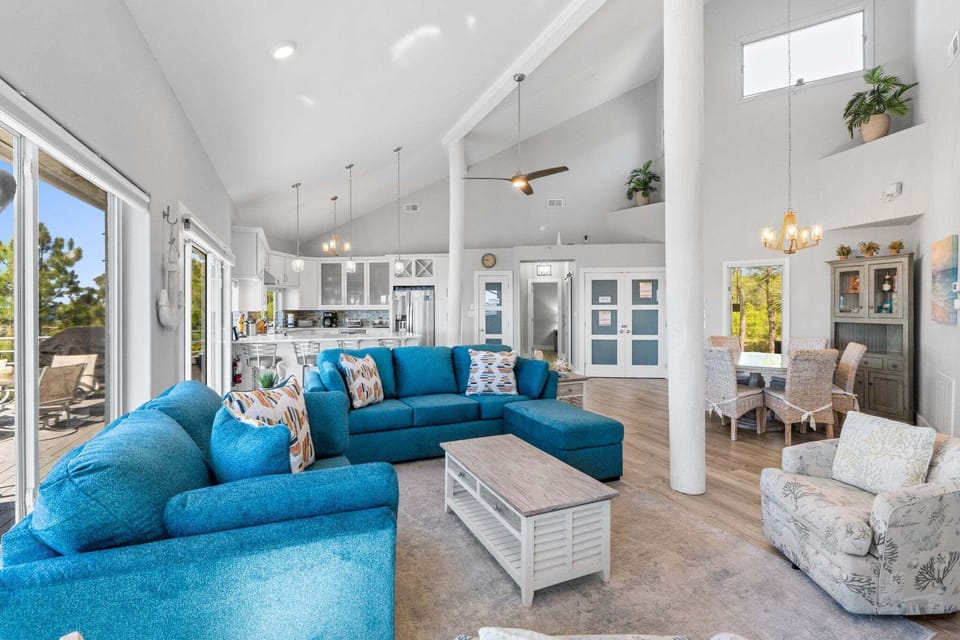 Living Area - Water Views - Deck Access - Smart TV - Electric Fireplace
