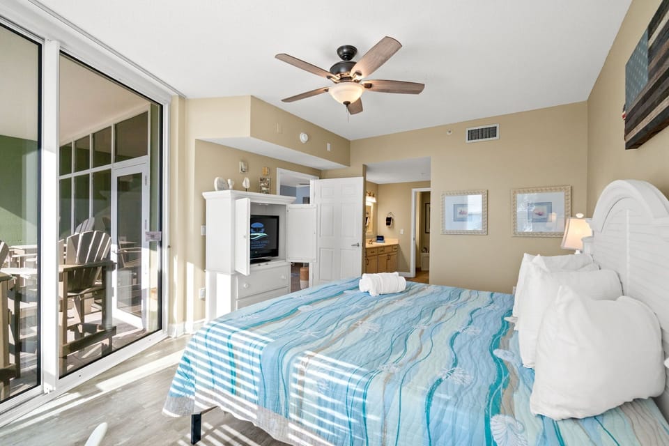Master Bedroom - King Bed - Beach Front View - Balcony - Smart TV & Cable - Attached Full Bathroom
