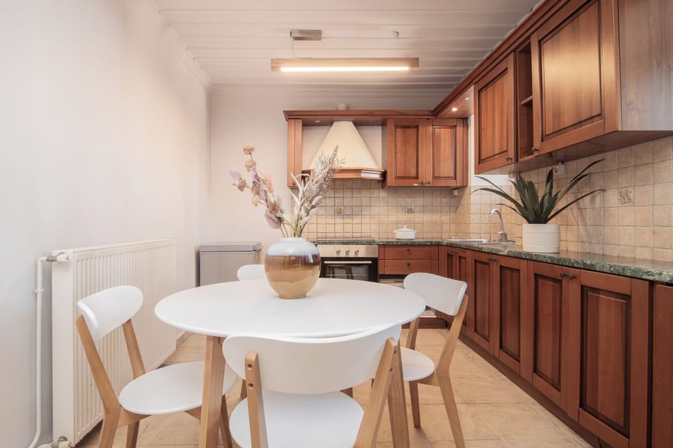 Astarte Villas - The Pine Tree Villa with Pool
