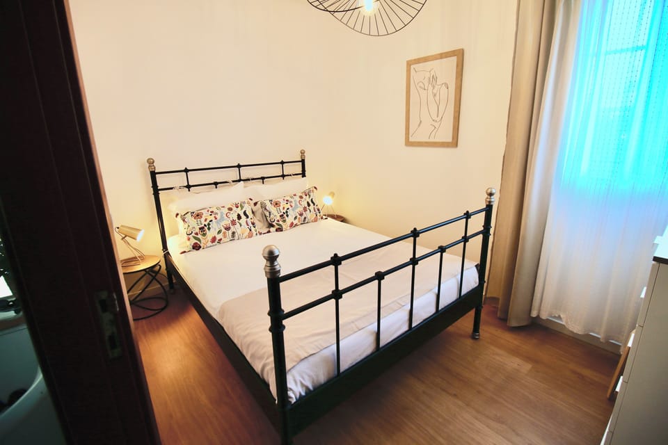 Family House, Garden View | Blackout drapes, iron/ironing board, free WiFi