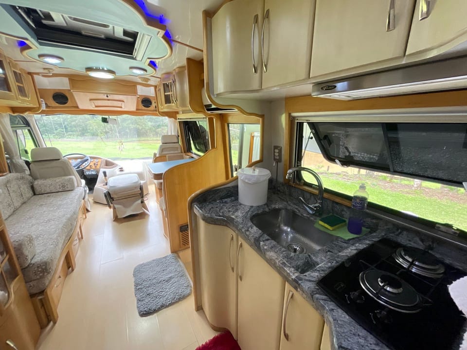 Mobile Home | Private kitchen