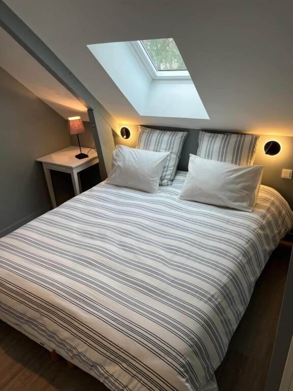 Standard Double Room, Private Bathroom, Garden View | Individually furnished, desk, laptop workspace, blackout drapes