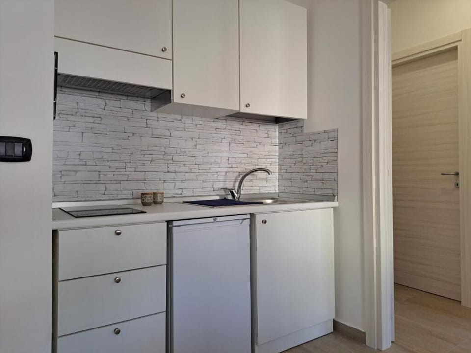 Apartment, Mountainside | Private kitchen