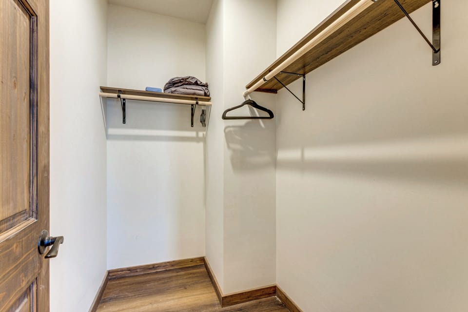 Walk-In Closet | 1st Floor