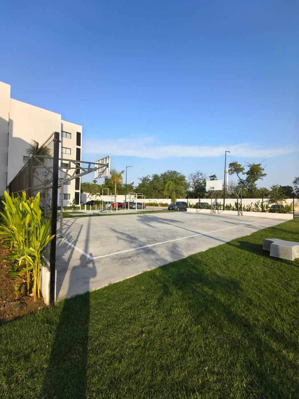 Sport court