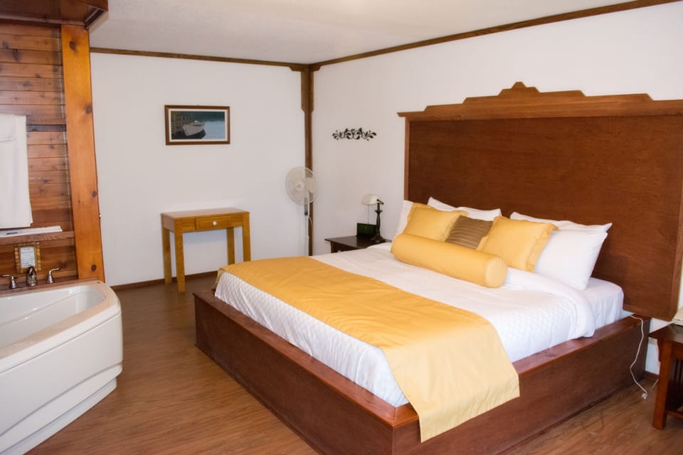 Suite, 1 King Bed with Sofa bed, Ocean View | View from room
