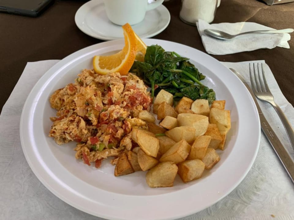 Daily cooked-to-order breakfast for a fee