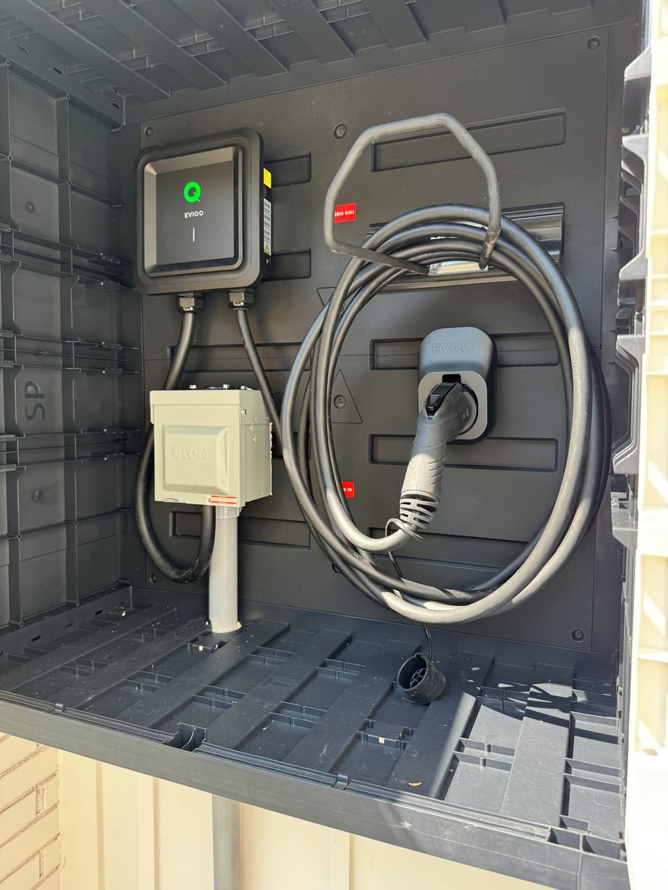 EV charger